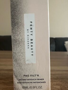 Fenty Beauty Pale Pink & Silver Pro Filt'r Instant Retouch Primer Box
